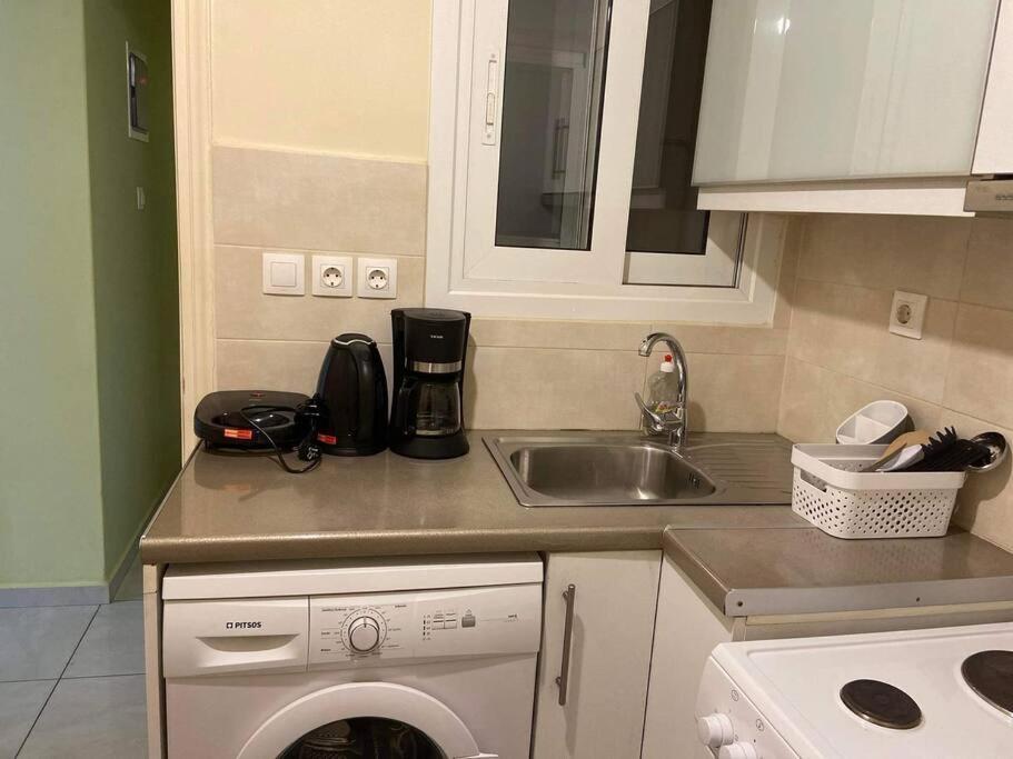 Cozy Apartment In The Heart Of 아테네 외부 사진
